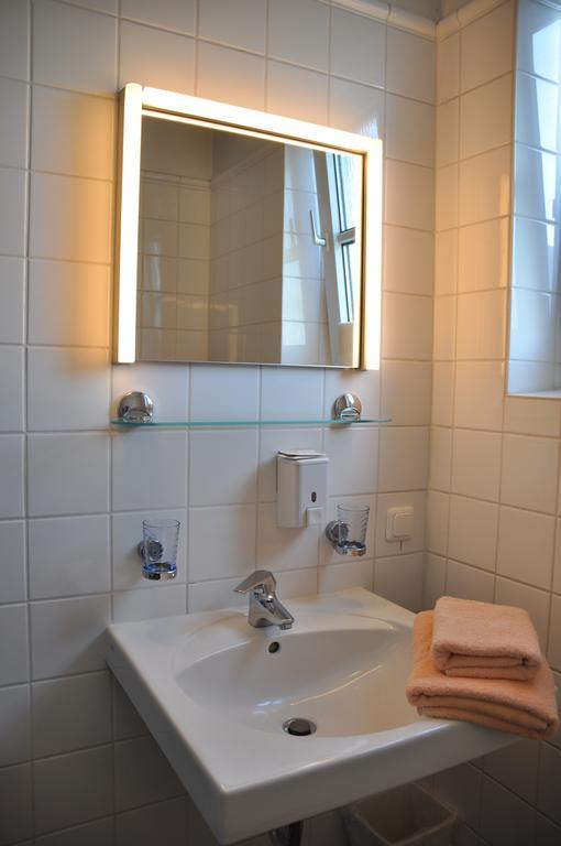 Hotel Hornung Darmstadt Oda fotoğraf